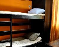Кровать в 4-местном общем мужском номере