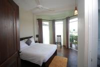 Двухместный номер Luxury c 1 комнатой с балконом и с видом на реку двуспальная кровать