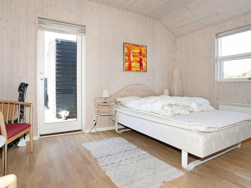 фото Quiet Holiday Home in Hadsund With Sauna