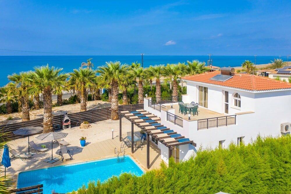 фото Villa Aspelia Large Private Pool Walk to Beach Sea Views A C Wifi Eco-friendly - 2421