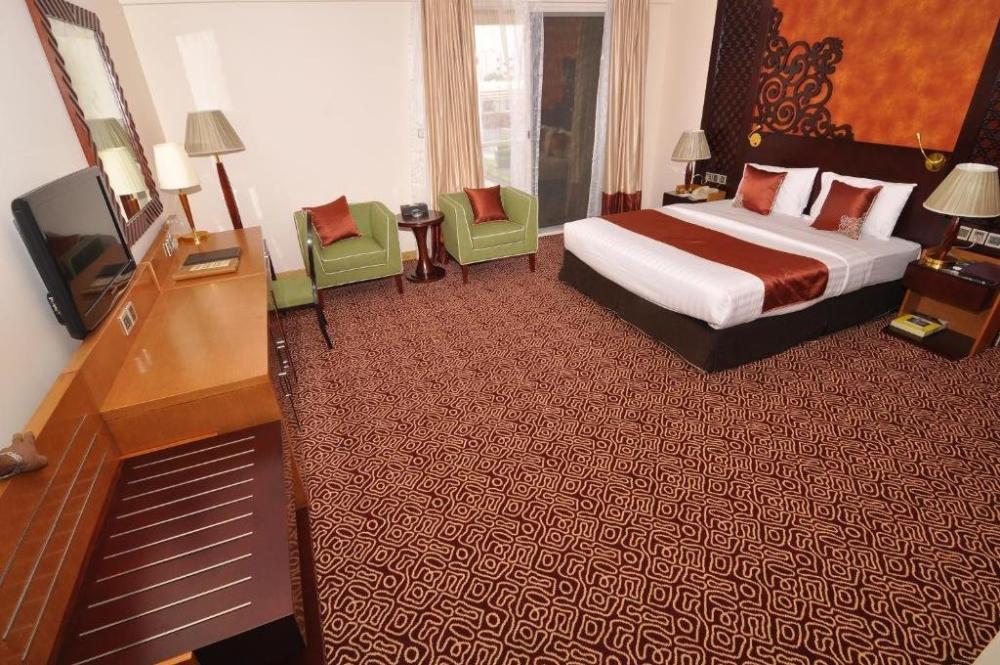 фото Dubai Grand Hotel by Fortune