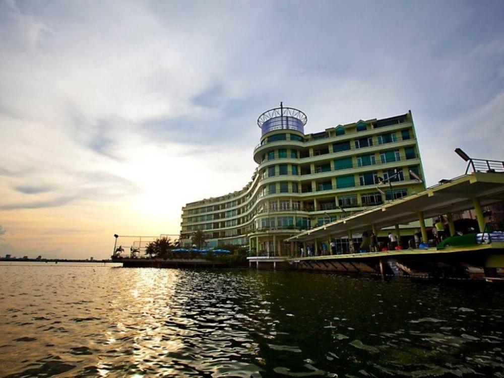фото The Hanoi Club Hotel & Residences