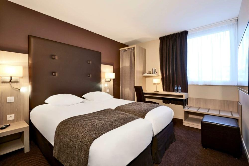 фото Hotel Dijon Nord Valmy - Futur Ibis Styles Mai 2024