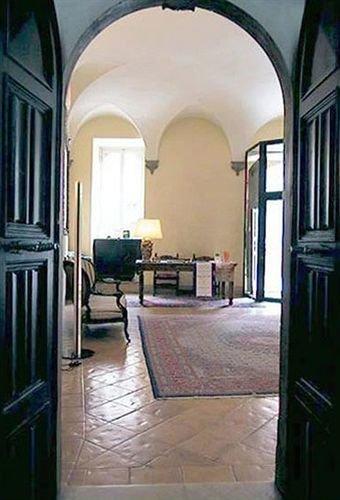 фото Palazzo Dragoni Residenza d'Epoca