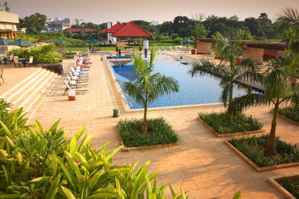 фото Отель Radisson Blu Dhaka Water Garden