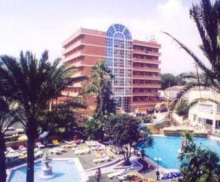фото Hotel Tropic