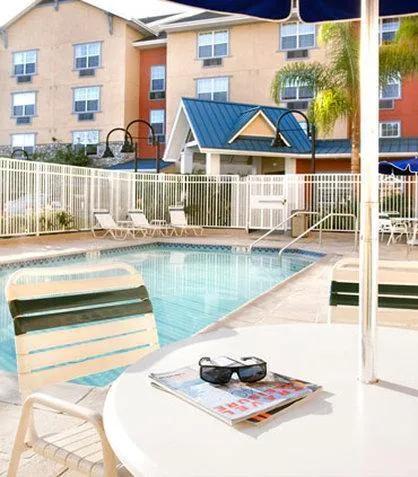 фото TownePlace Suites Los Angeles LAX/Manhattan Beach