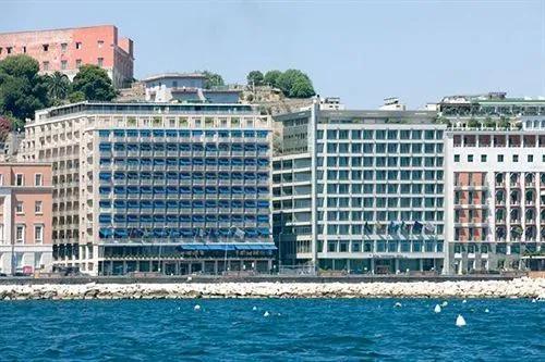 фото Royal Continental Hotel Naples