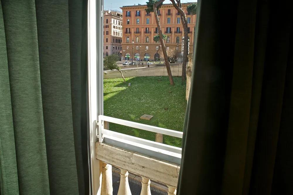 фото B&B Hotel Roma Italia Viminale