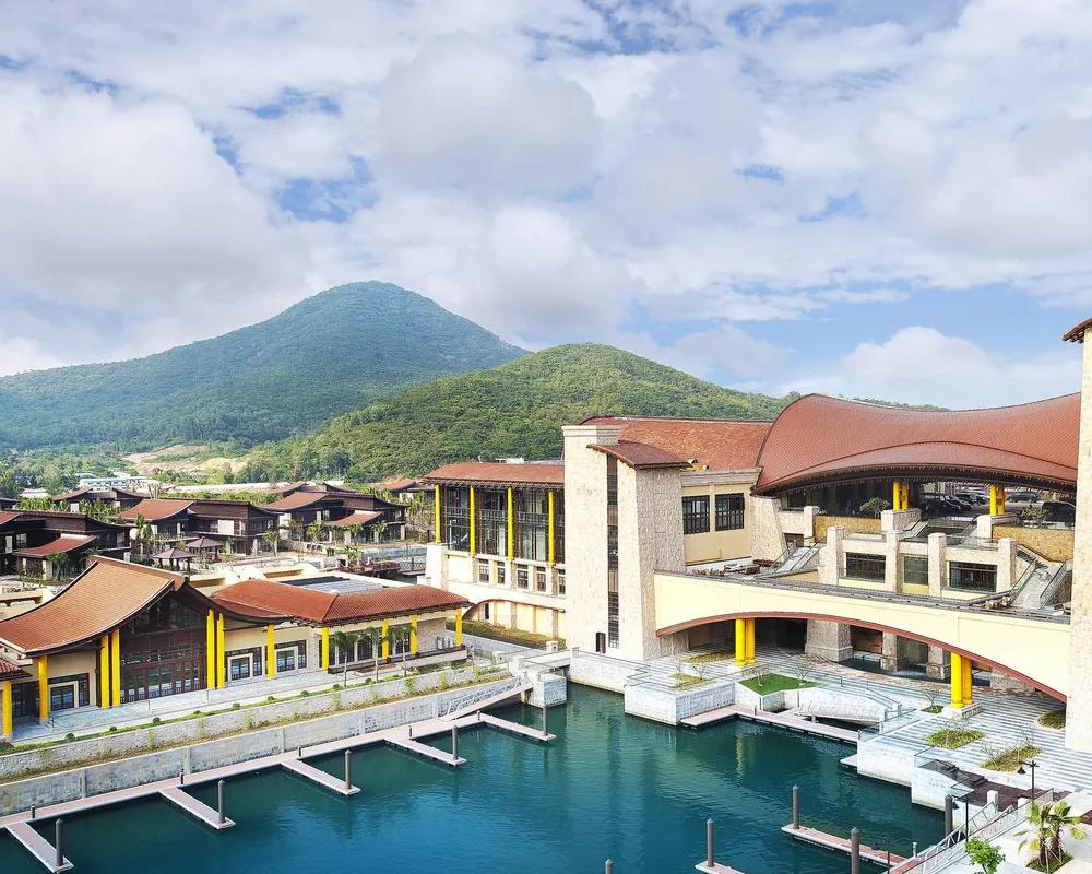 фото The St. Regis Sanya Yalong Bay Resort