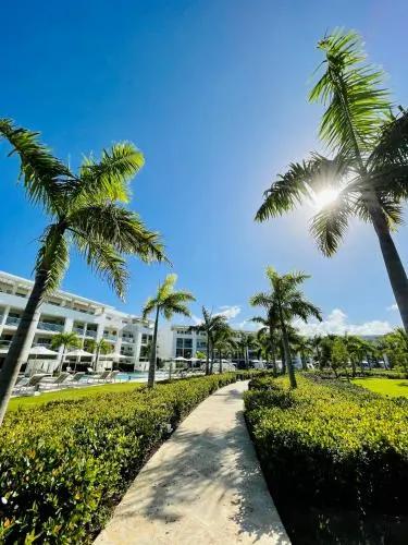 фото Falcon's Resort by Melia, All Suites - Punta Cana - Katmandu Park Included