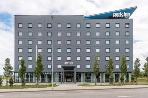 фото Park Inn by Radisson Vilnius Airport Hotel & Conference Centre