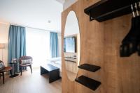 Двухместный номер Comfort с балконом двуспальная кровать