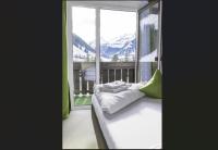 Двухместный номер Standard с балконом двуспальная кровать