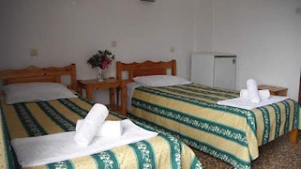 фото Central Guest House Skiathos