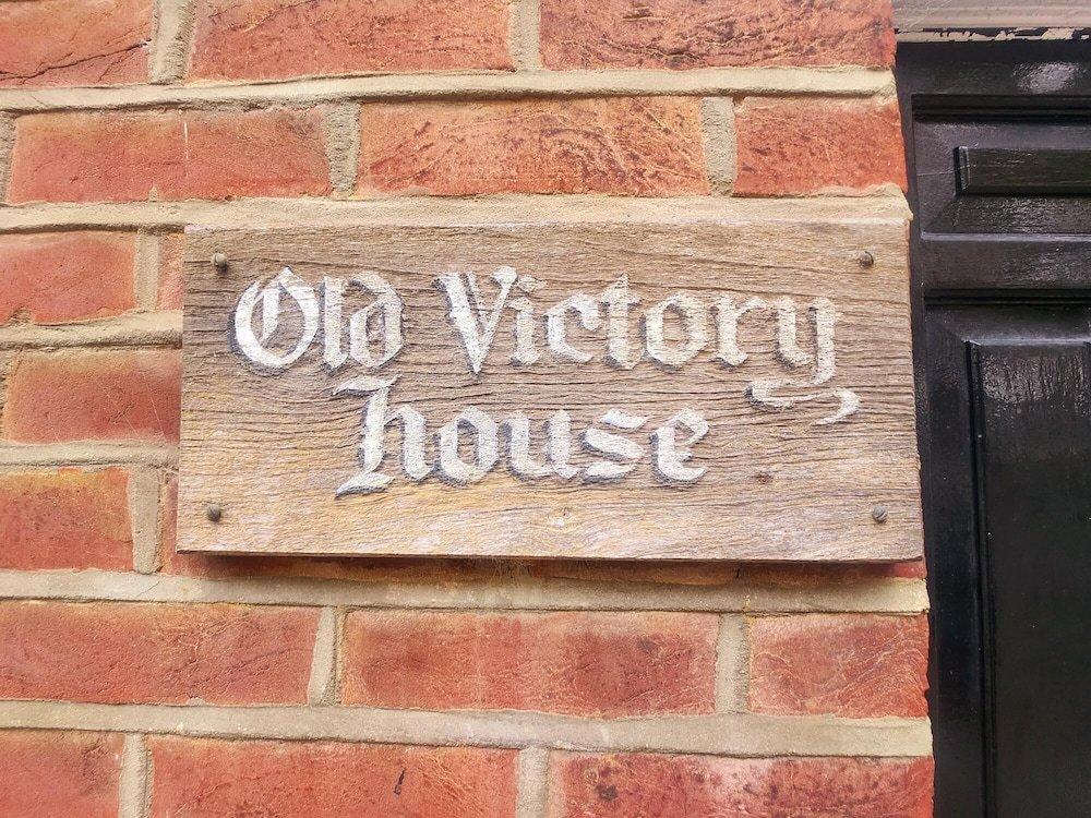 фото Old Victory House Homestay