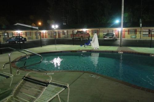 фото Holiday Terrace Motel