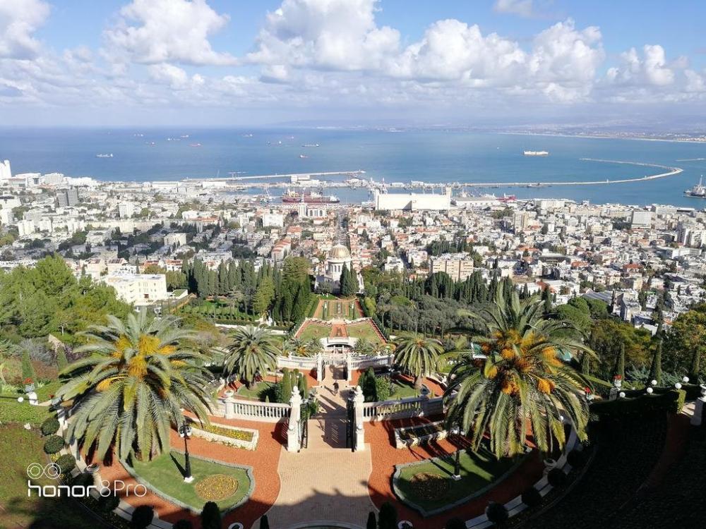 фото Artist's House overlooking the Bay of Haifa