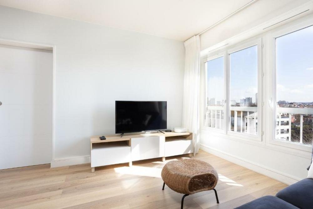 фото Renovated apartment metro, parking included, near Porte Versaille