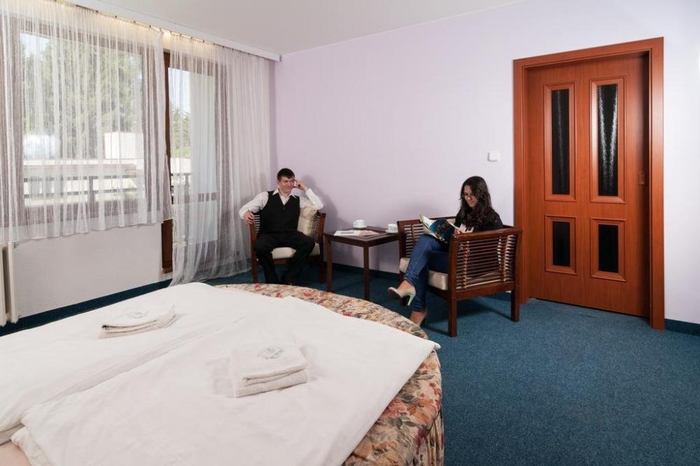 фото Hotel Radějov