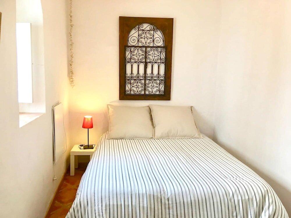 фото House With 3 Bedrooms In Tarifa, With Wonderful City View, Furnished Terrace And Wifi 500 M From The Beach