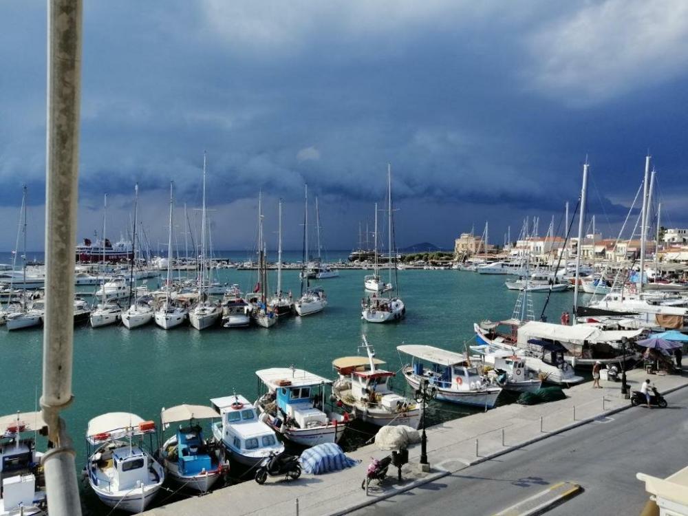 фото Aegina Port Apt 1-Διαμερισμα στο λιμανι της Αιγινας 1