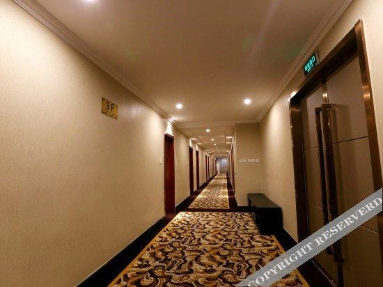 фото Zhongtian Hotel-qingdao