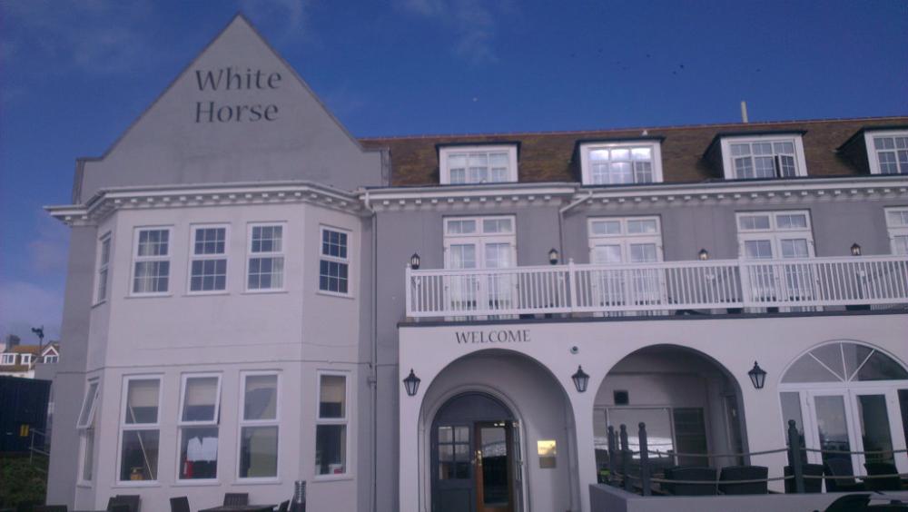 фото White Horses by Everly Hotels Collection