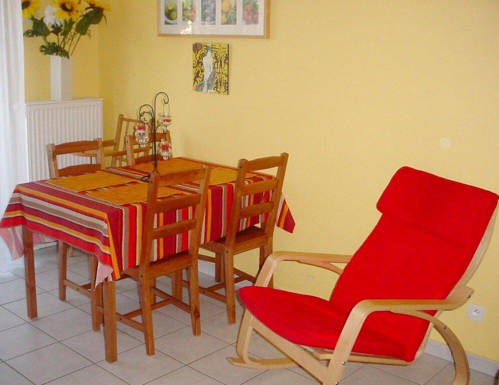 фото Apartment With One Bedroom In Illkirch Graffenstaden, With Furnished Terrace And Wifi 2 Km From The Beach