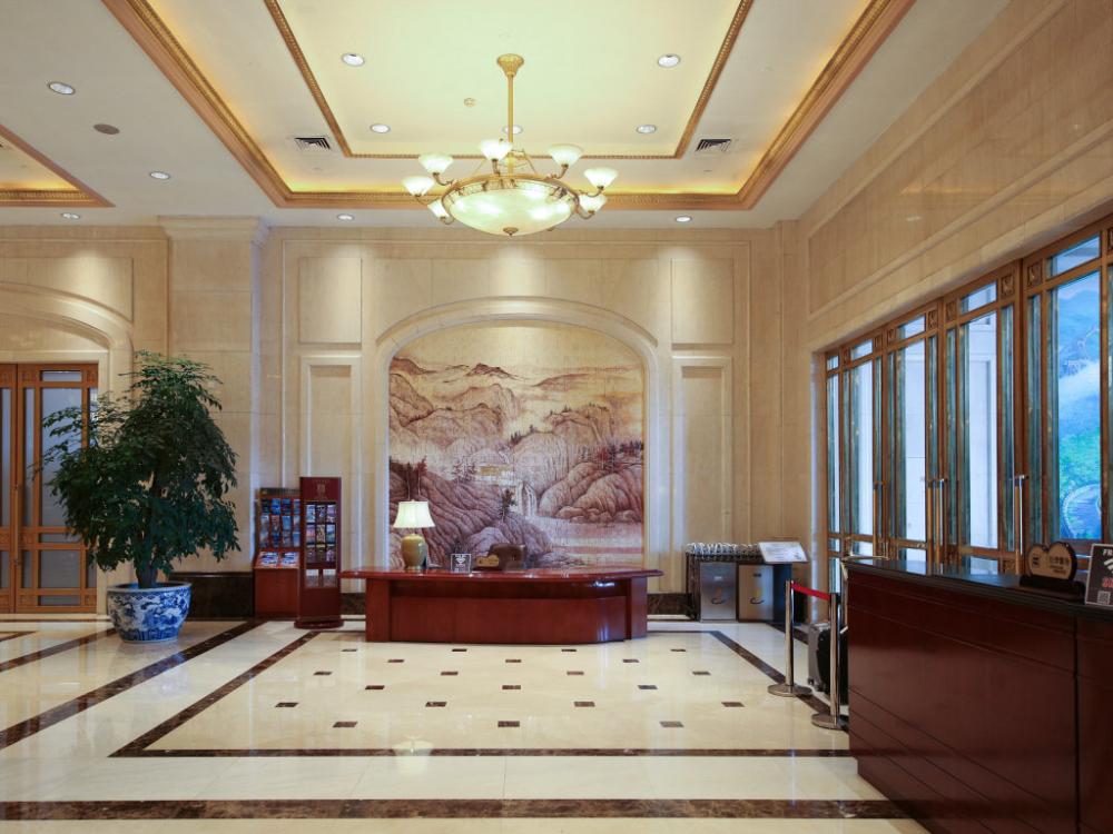 фото Oriental Riverside Hotel