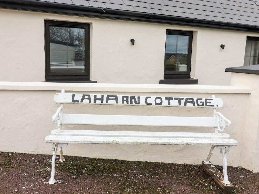 фото Laharn Cottage