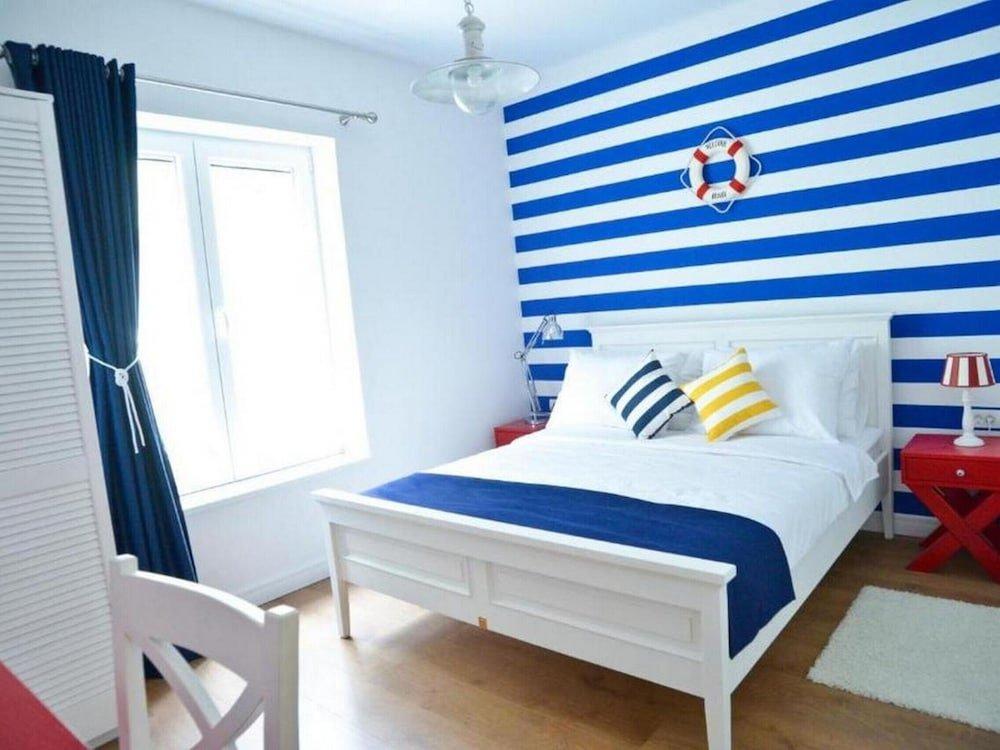 фото Nautical rooms in old part of the town
