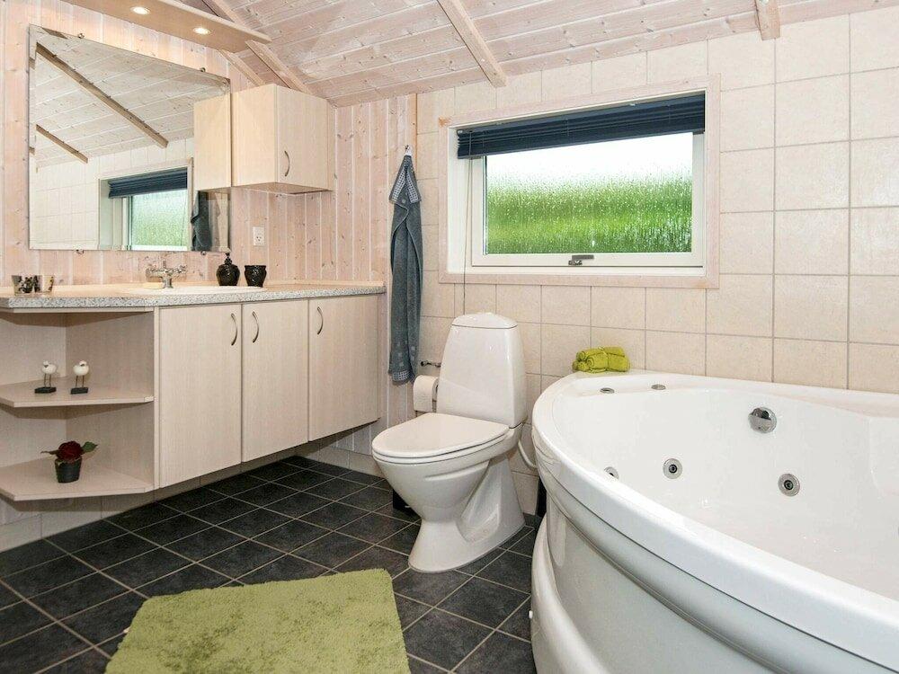 фото Modernized Holiday Home in Jutland With Sauna