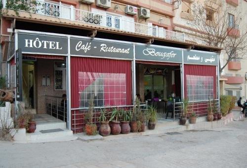 фото Hotel Restaurant Bougafer