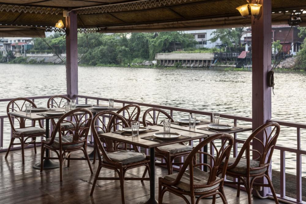 фото Ayothaya Riverside Hotel Ayutthaya