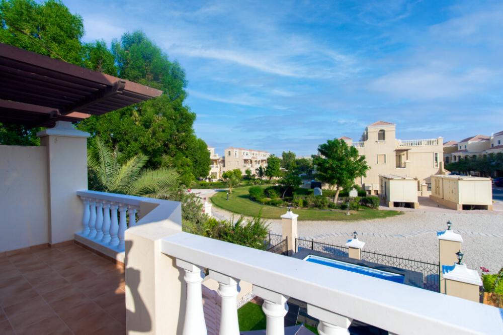 фото Fairways II Luxury private Pool villa at Ras Al Khaimah