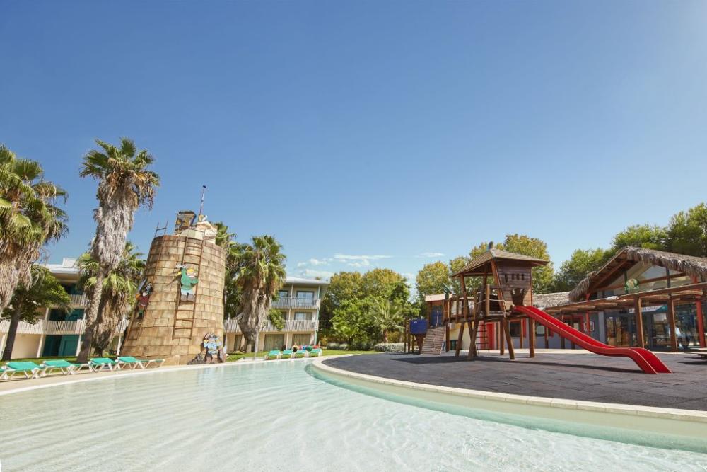 фото PortAventura Hotel Caribe - Theme Park Tickets Included