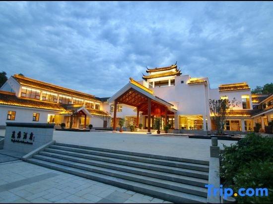 фото Yinghu Hotel
