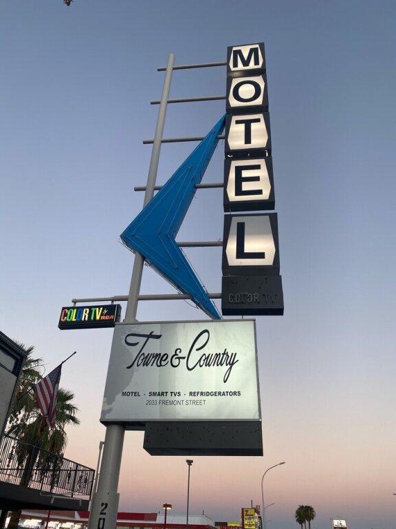 фото Towne and Country Motel