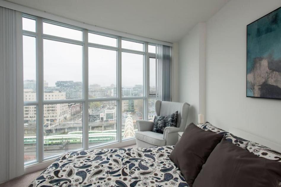 фото Comfortable and elegant modern apartment