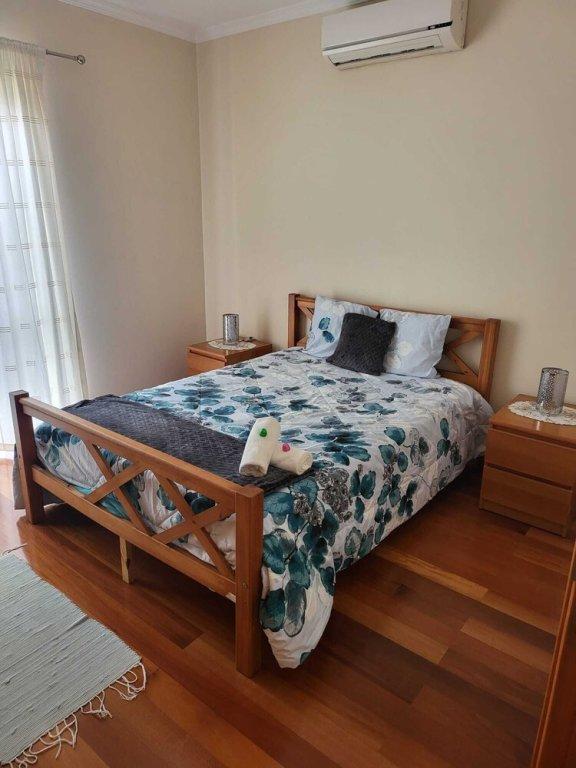 фото Charming 2-bed House in Ponta Delgada