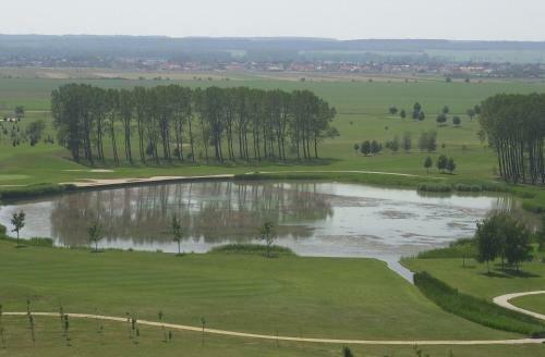 фото Golf in Hungary Apartman