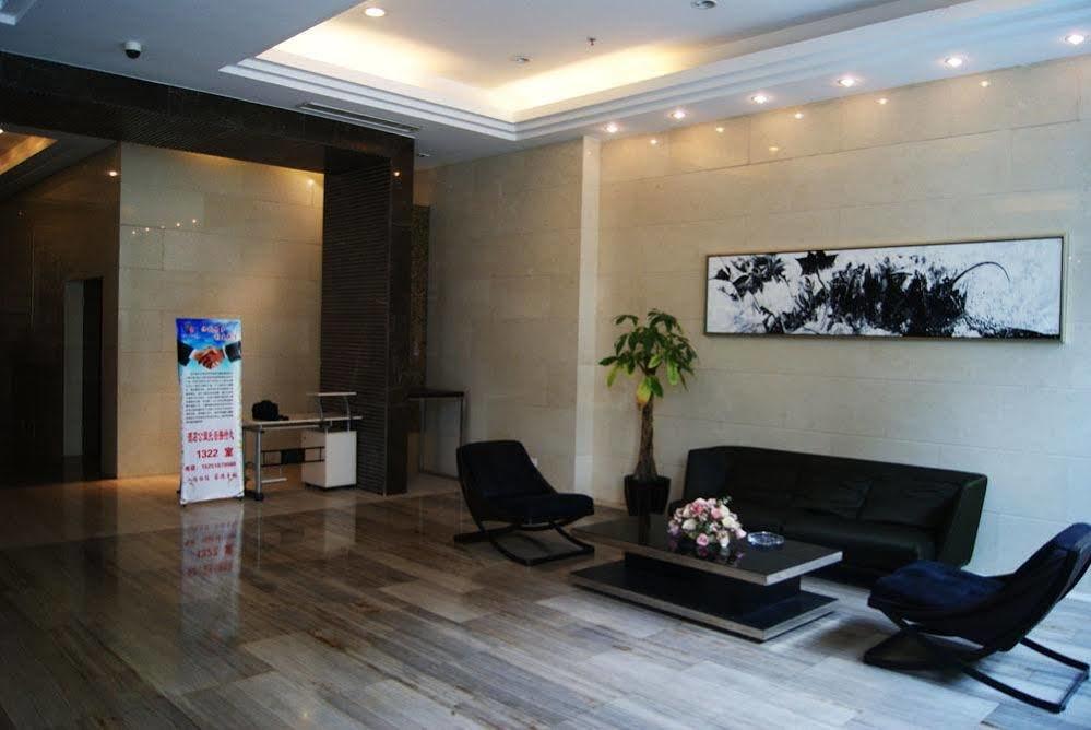 фото Nanjing Kaibin Apartment-Zhujianglu Muma Branch