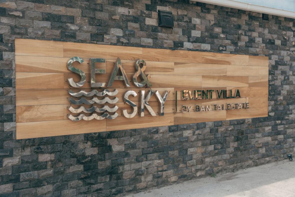 фото Вилла Sea Sky Luxury Absolute Beachfront Villa