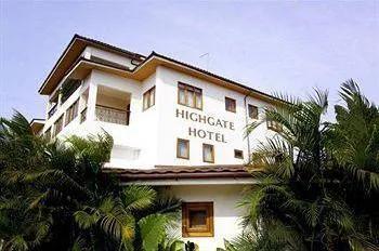 фото Highgate Hotel