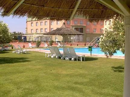 фото Hotel ILUNION Alcora Sevilla
