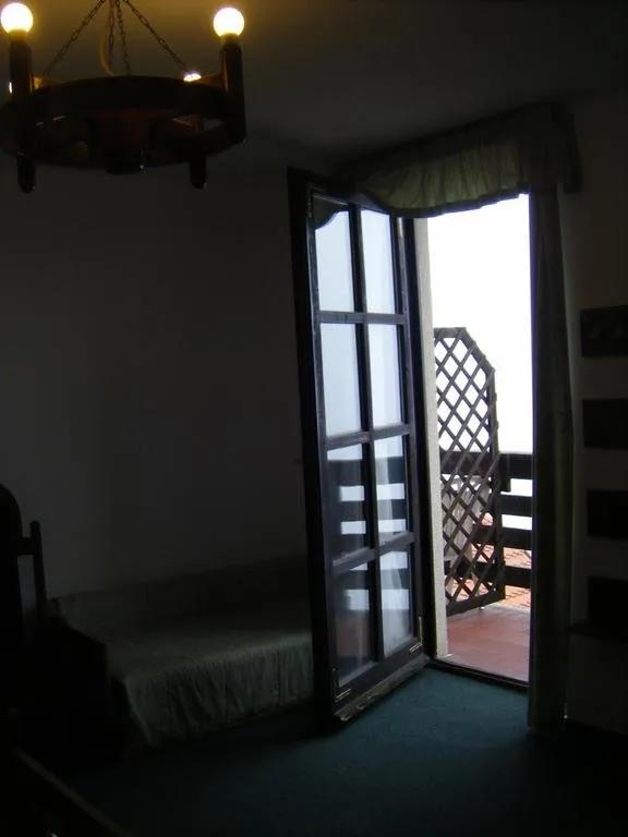 фото Hotel Mediterran