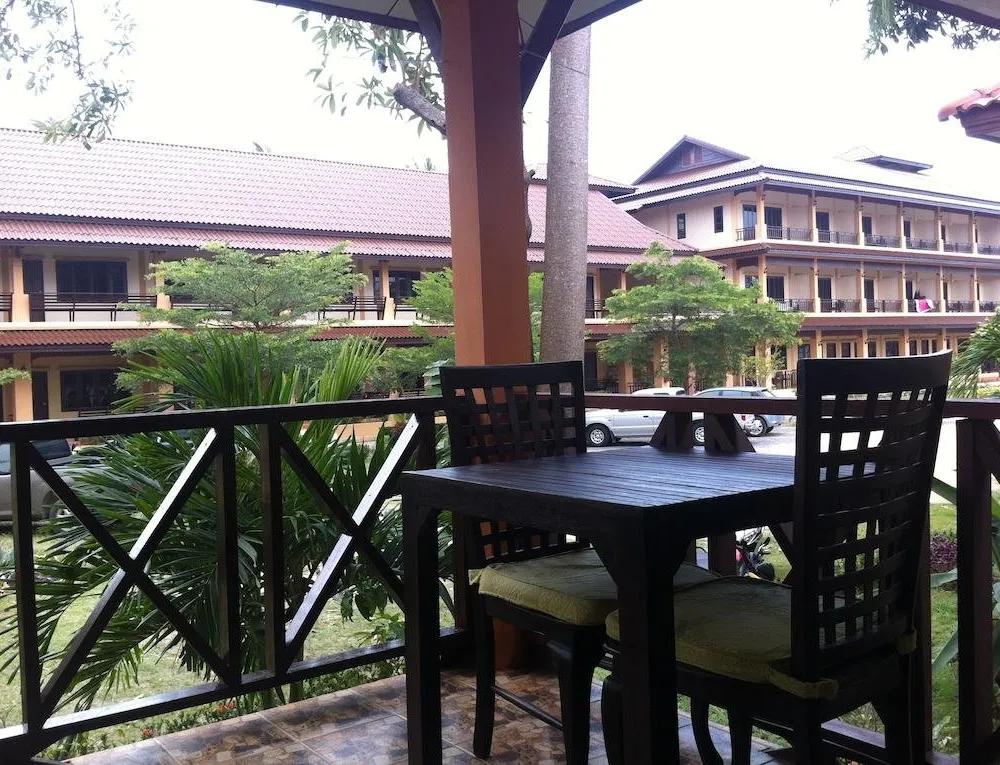 фото Kanlaya Park Apartment Hotel