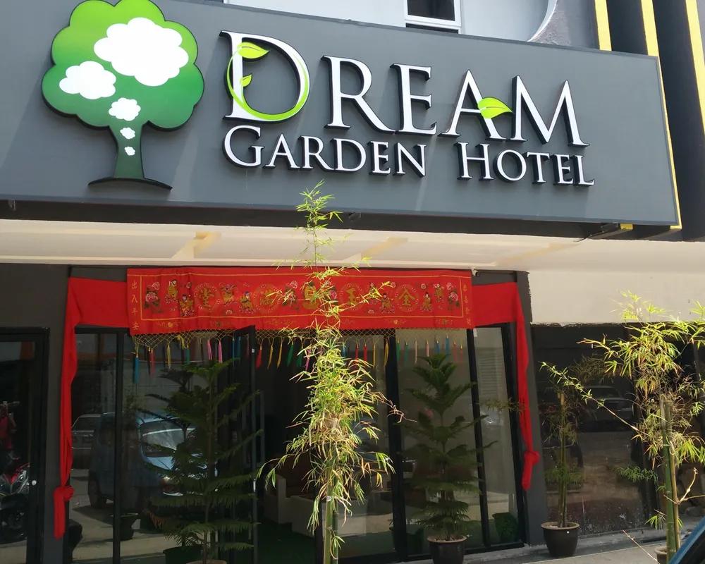 фото Dream Garden Hotel
