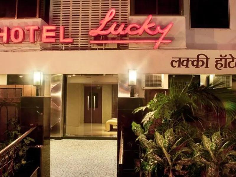 фото Lucky Hotel Bandra